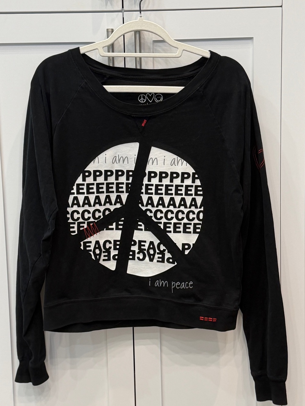 PEACE LOVE WORLD I Am Peace Black Sweatshirt Sz S
